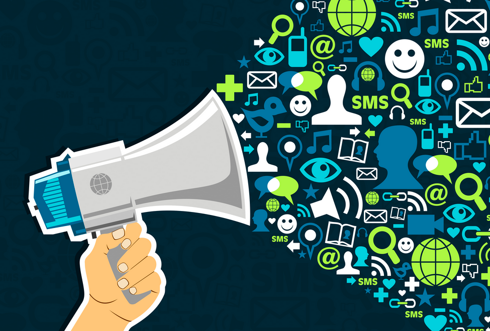 Altavoz de el salen iconos de social-media